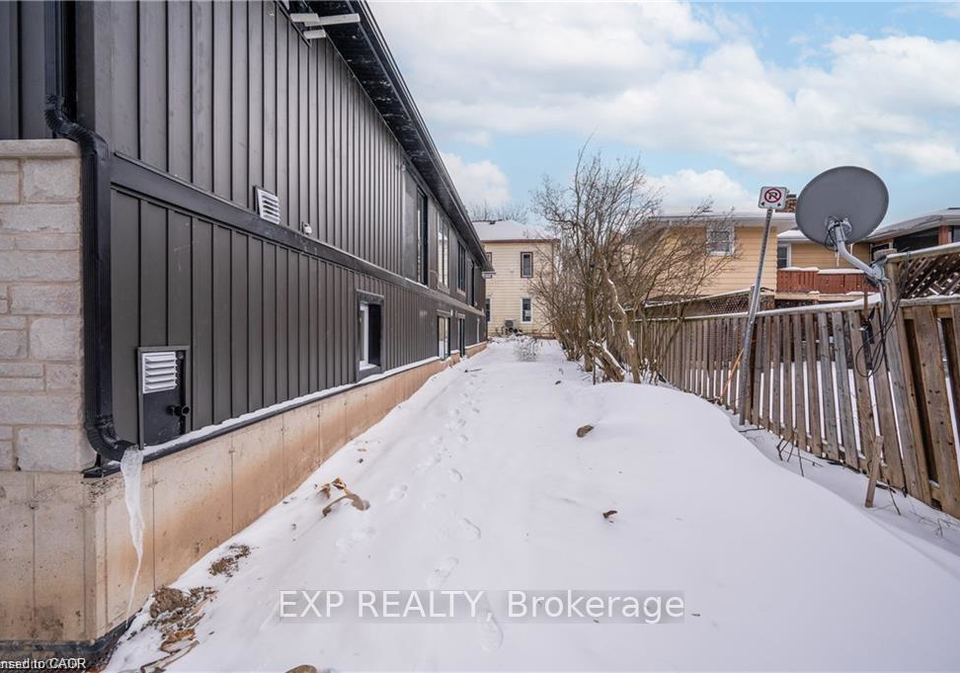18-hincks-street-wilmot-ontario-x13845586