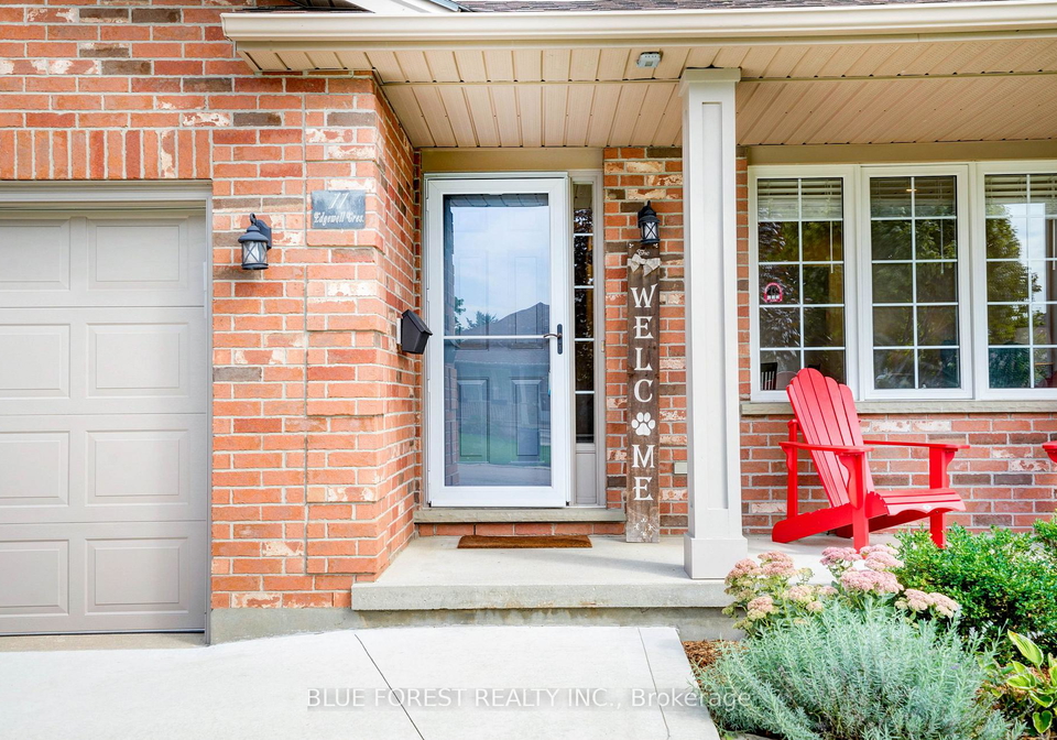 11-edgewell-crescent-central-elgin-ontario-x13845692