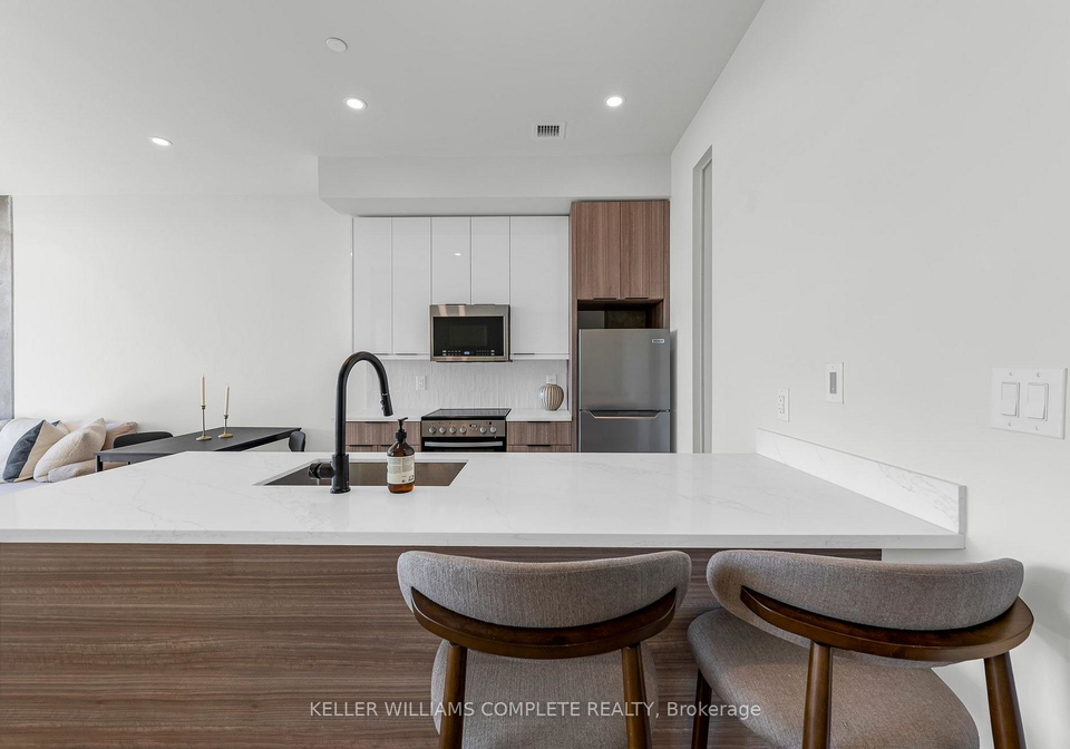 24-augusta-street-hamilton-ontario-x13845792