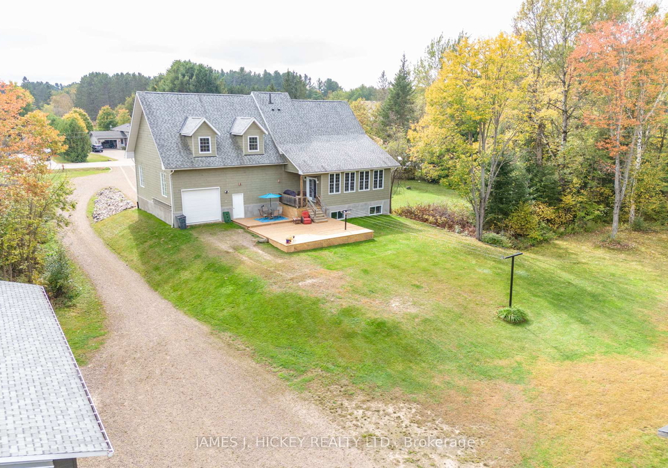 44a-main-street-n-laurentian-hills-ontario-x13845844