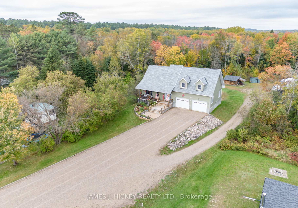 44a-main-street-n-laurentian-hills-ontario-x13845844