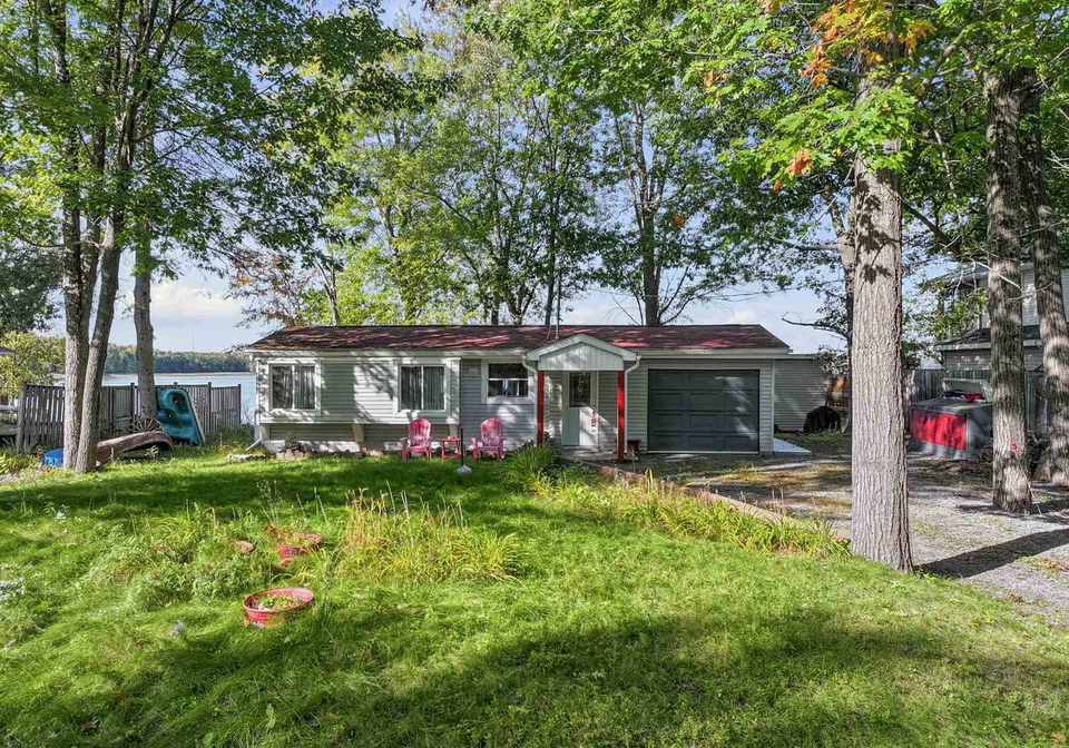 4268-armitage-avenue-ottawa-ontario-x13845916