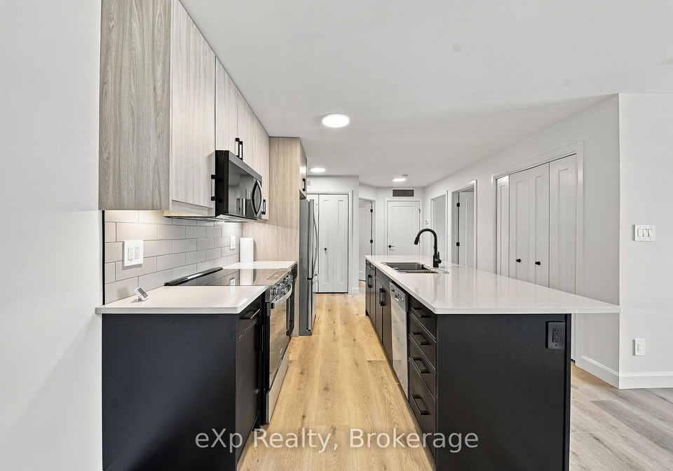 10-hillside-meadow-drive-quinte-west-ontario-x13845962