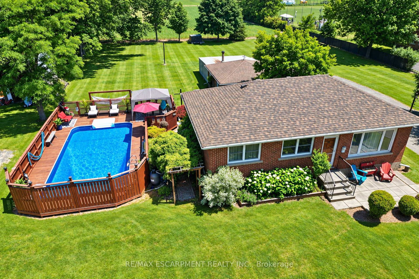1065-woodburn-road-hamilton-ontario-x13846016