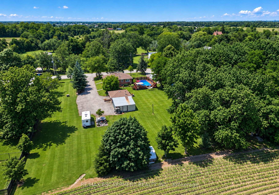 1065-woodburn-road-hamilton-ontario-x13846016