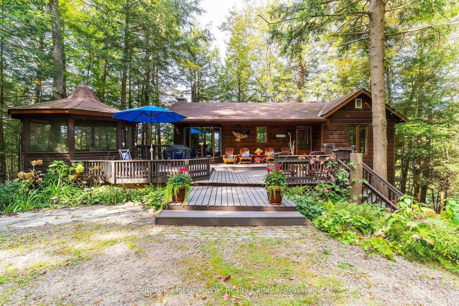 1058-timber-trail-bracebridge-ontario-x13846070
