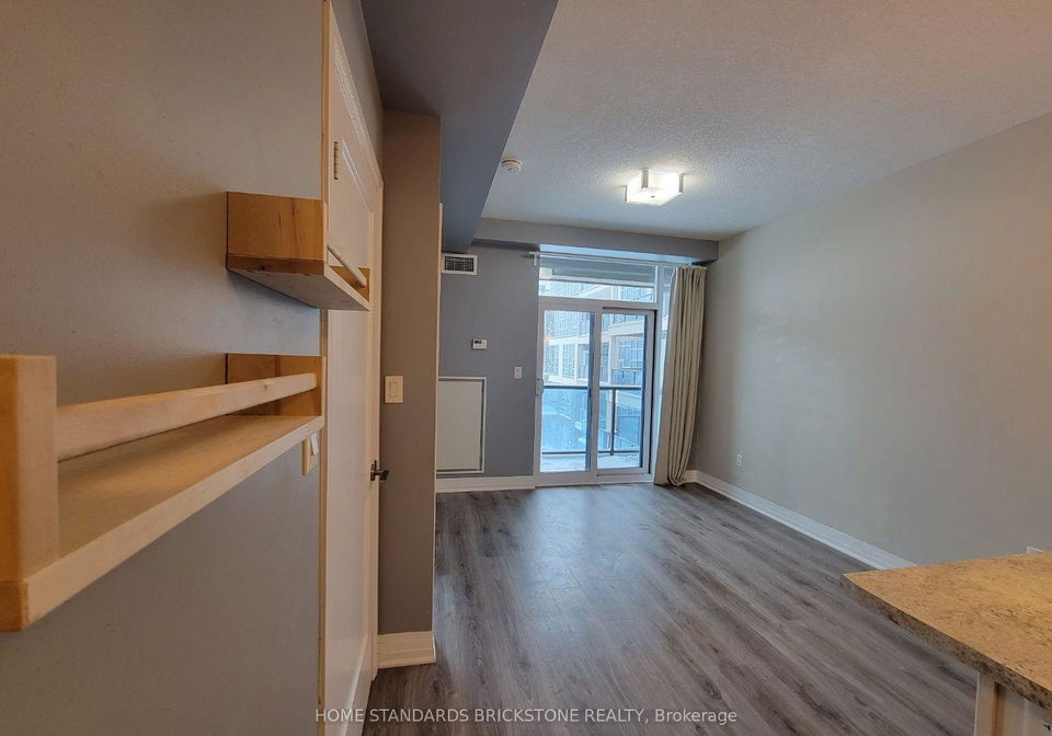 10-concord-place-grimsby-ontario-x13846314