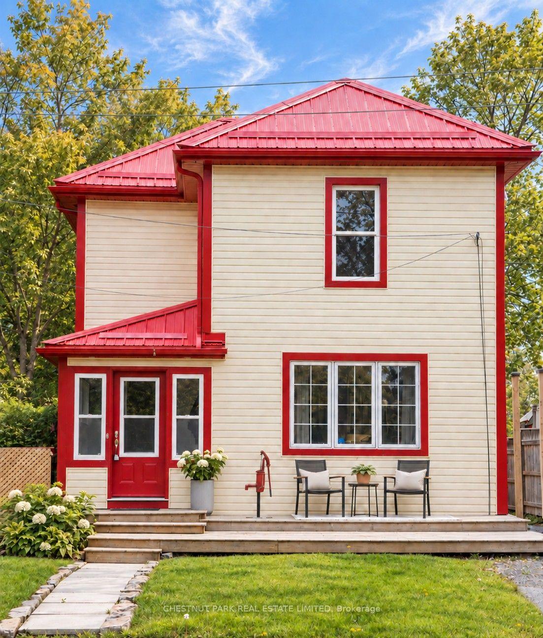 16-stanley-street-prince-edward-county-ontario-x13846438