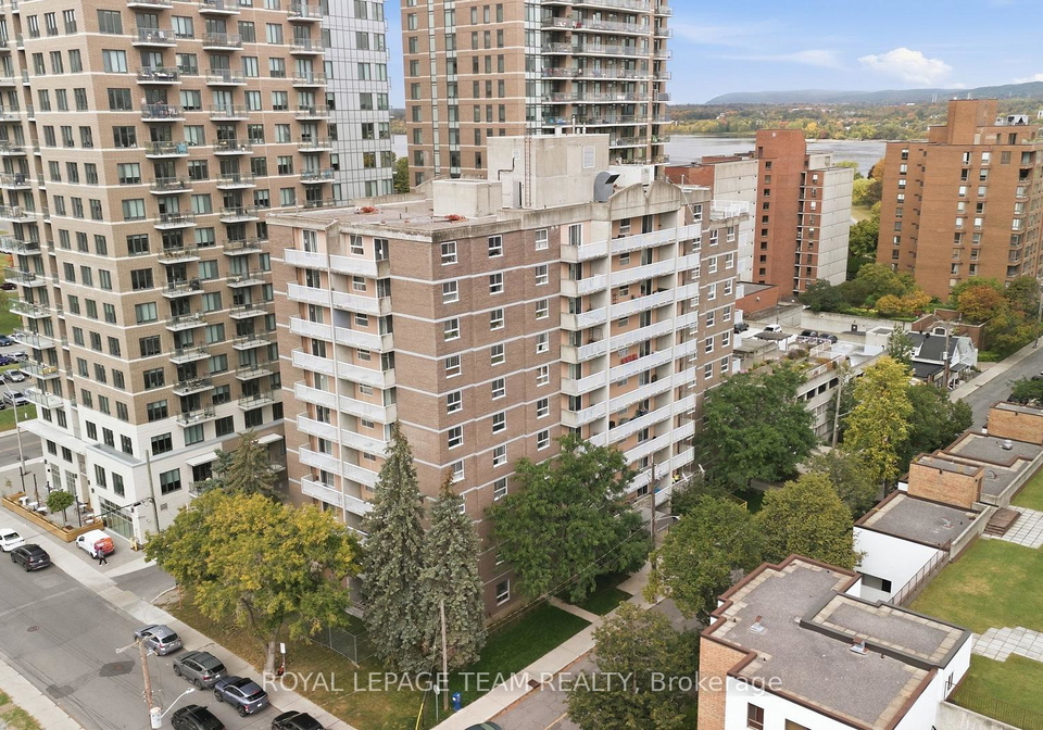 110-forward-avenue-ottawa-ontario-x13847022
