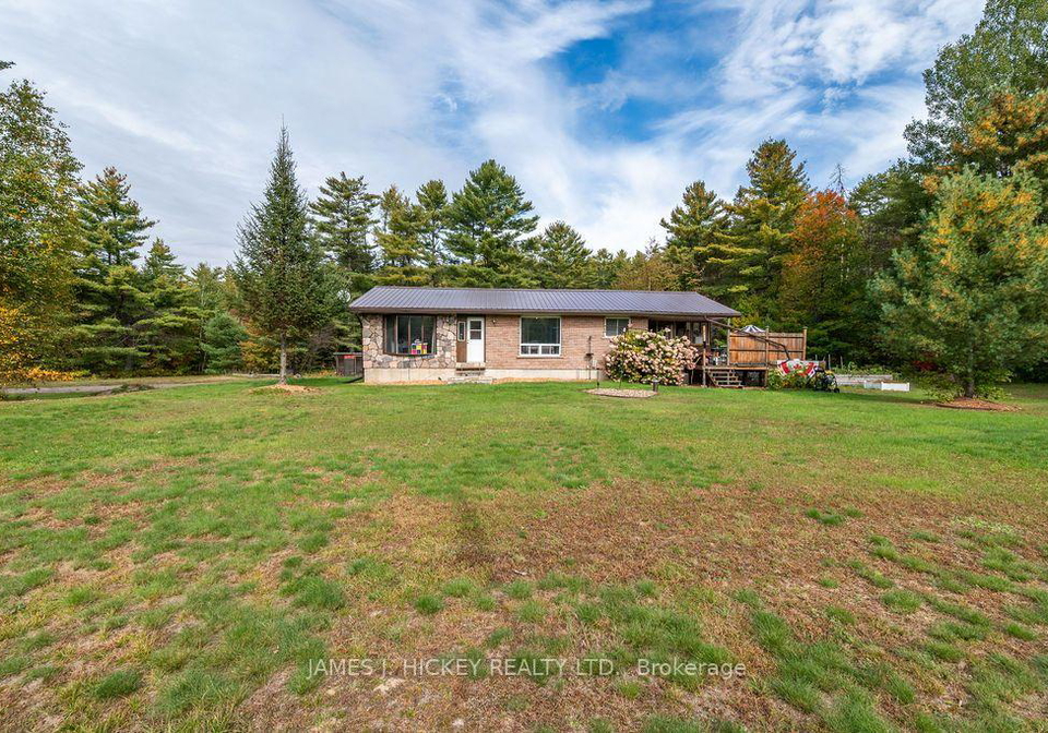 36148-highway-17-highway-laurentian-hills-ontario-x13847292