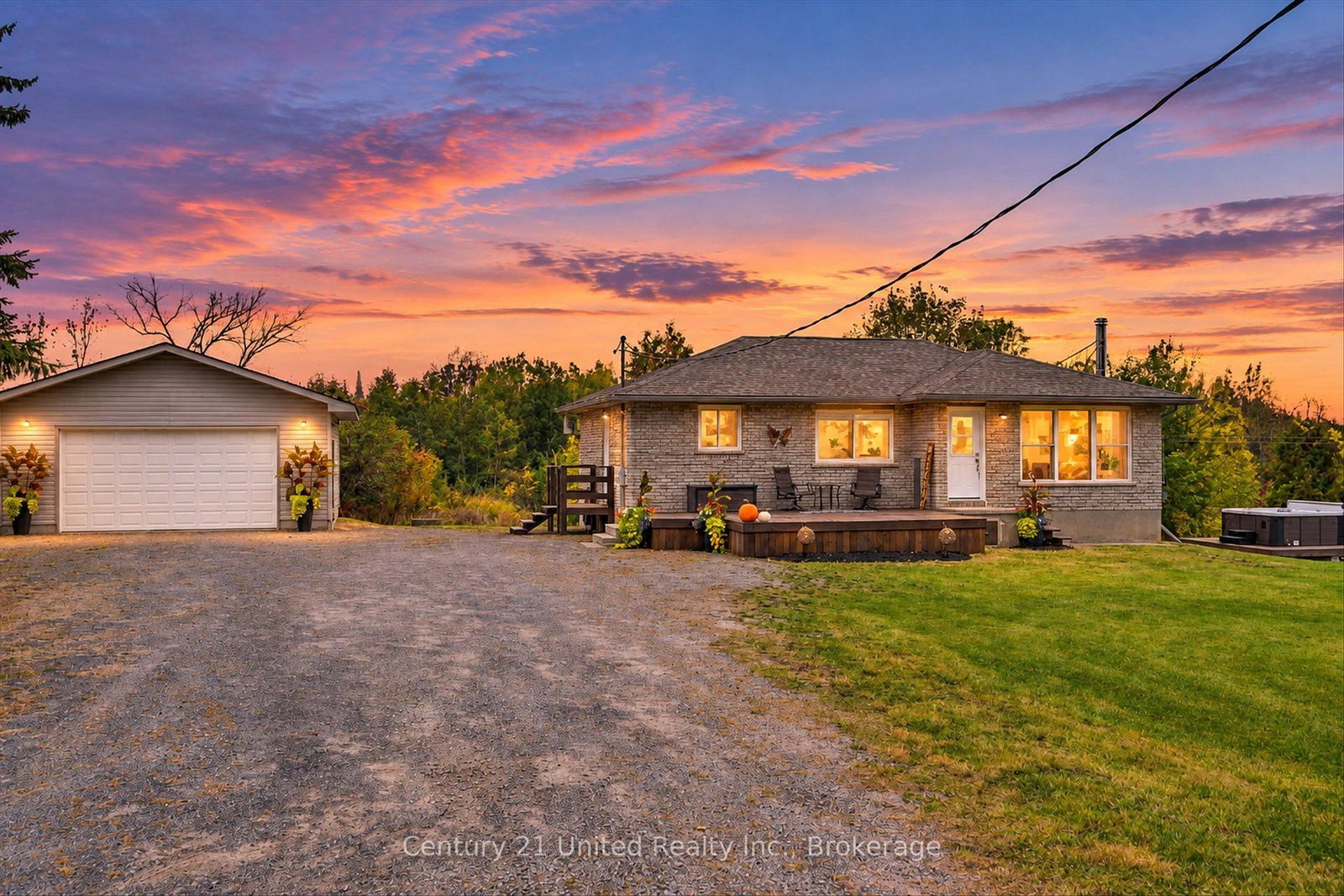 991-douro-third-line-douro-dummer-ontario-x13847812