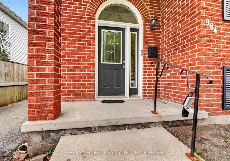 984-waterbury-crescent-kingston-ontario-x13847836