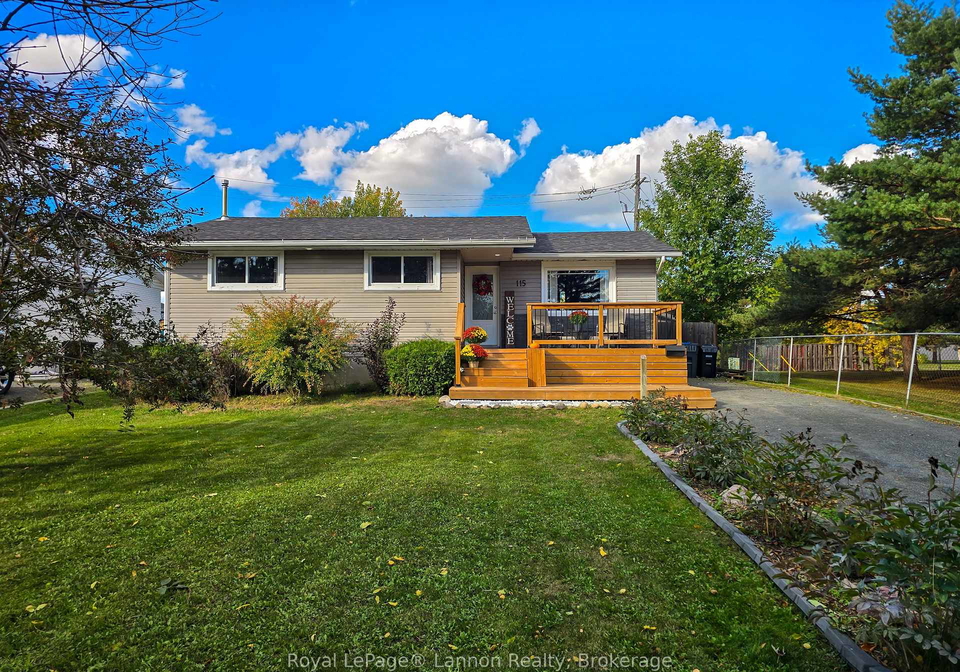 115-newberry-crescent-thunder-bay-ontario-x13847886