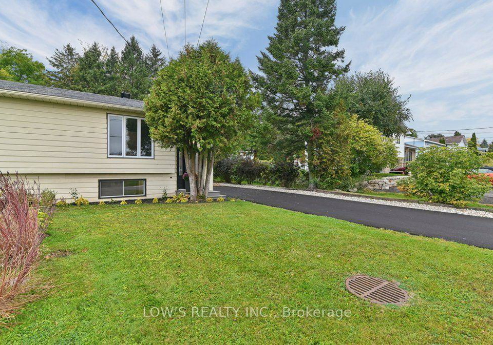 82-bertha-street-champlain-ontario-x13848240