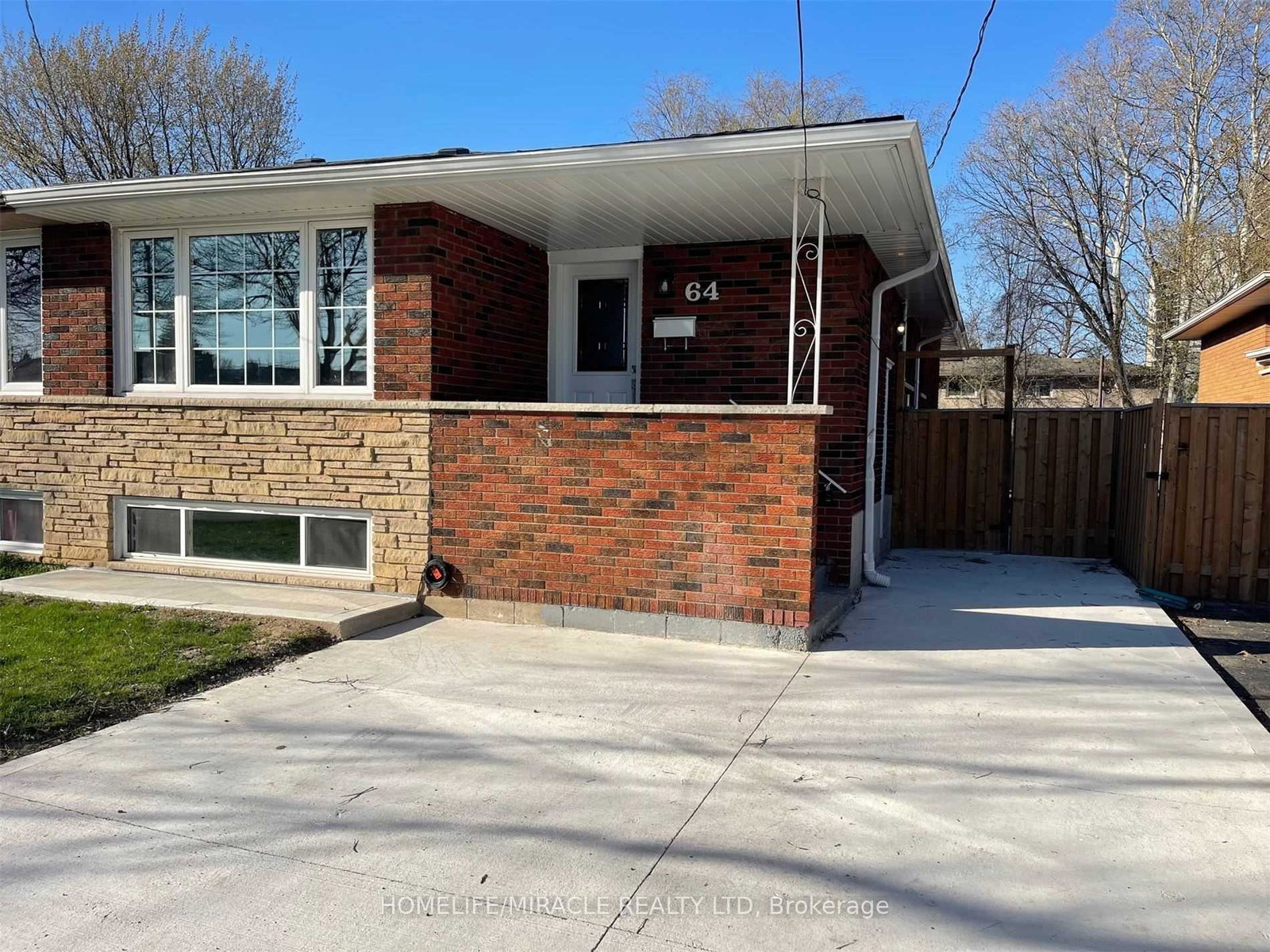 64-gainsborough-road-hamilton-ontario-x13848326