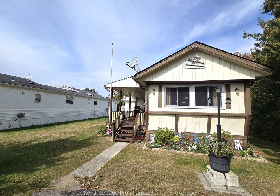 517-old-highway-2-quinte-west-ontario-x13848450