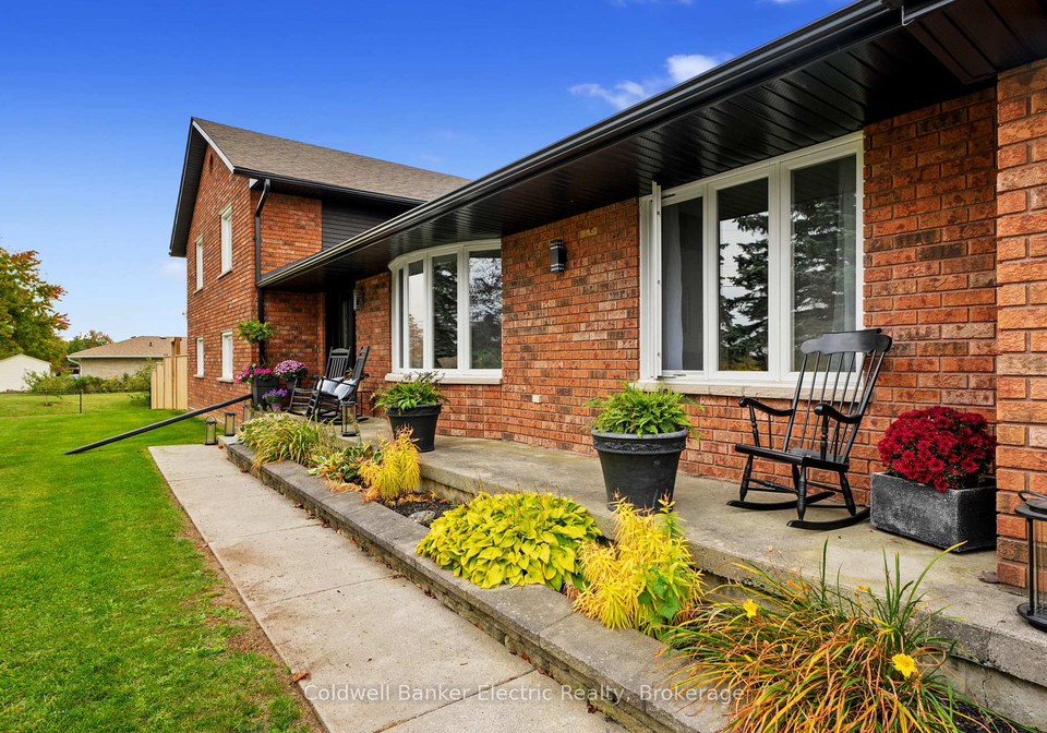 1305-holden-road-selwyn-ontario-x13848684