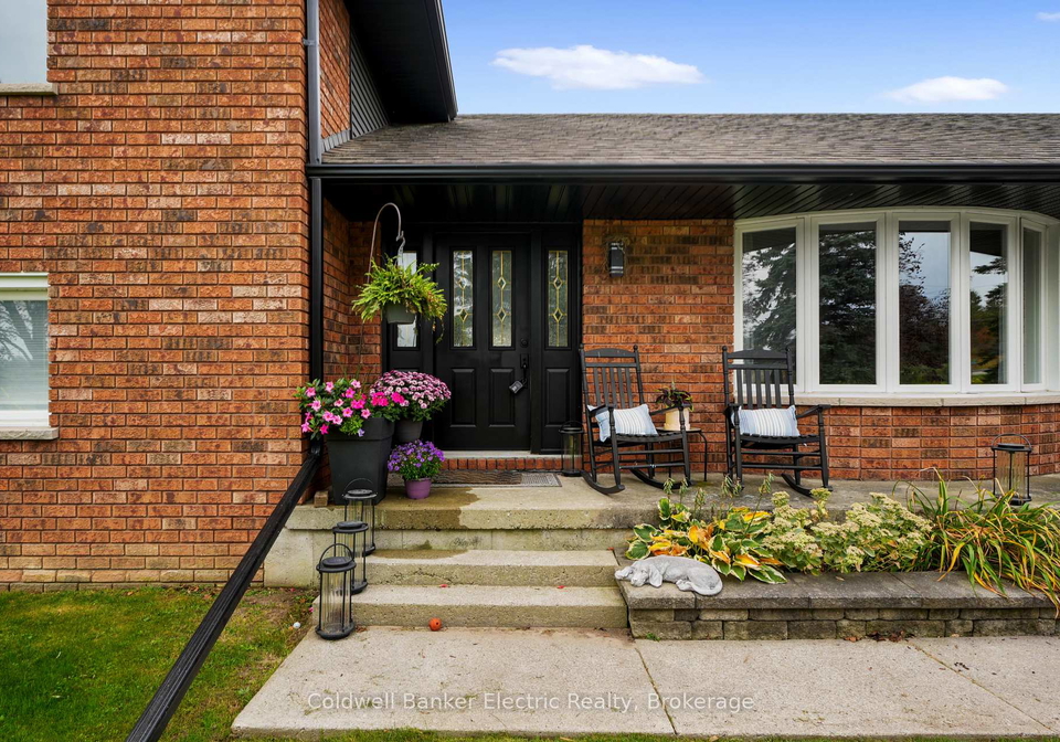 1305-holden-road-selwyn-ontario-x13848684