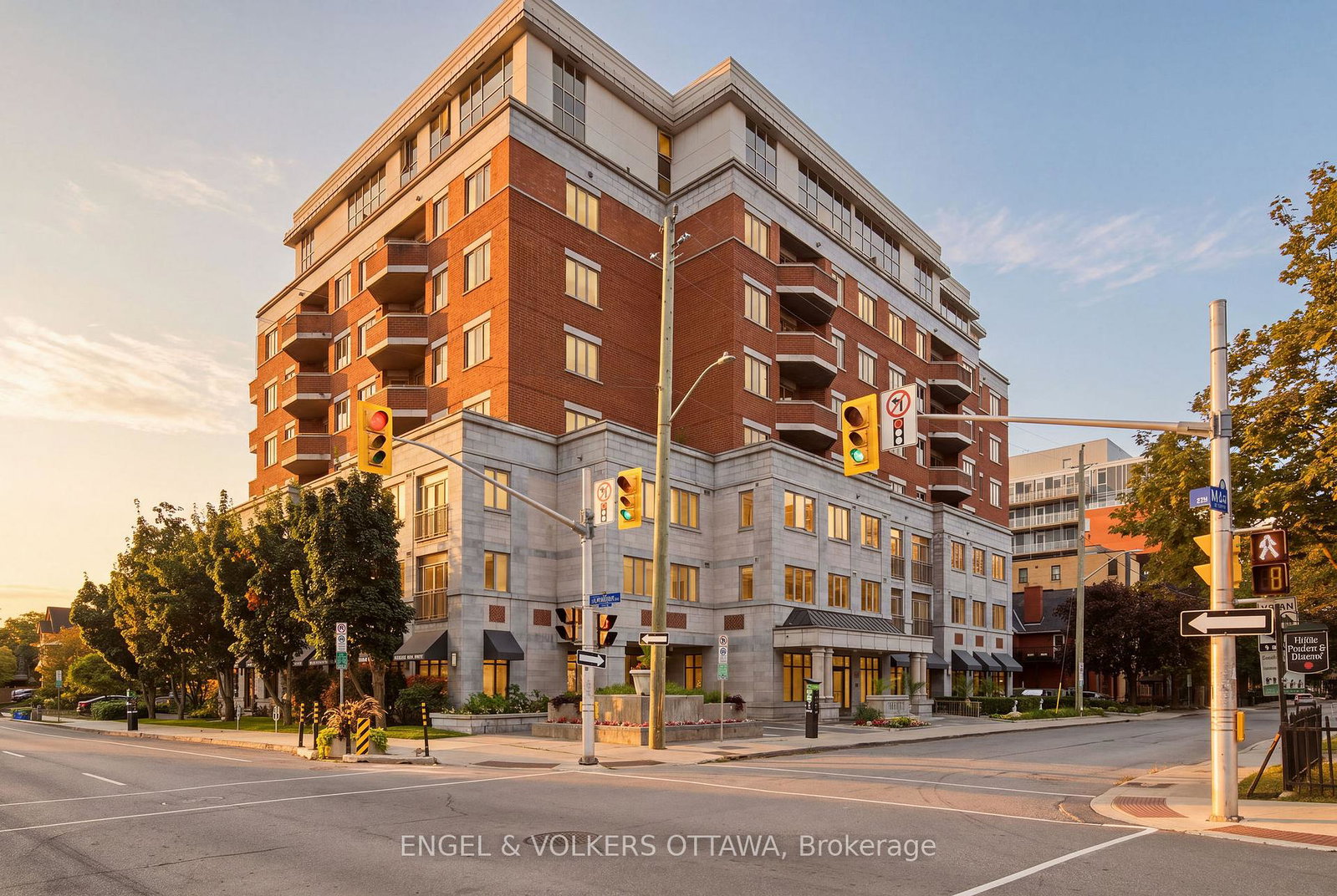 320-mcleod-street-ottawa-ontario-x13848822