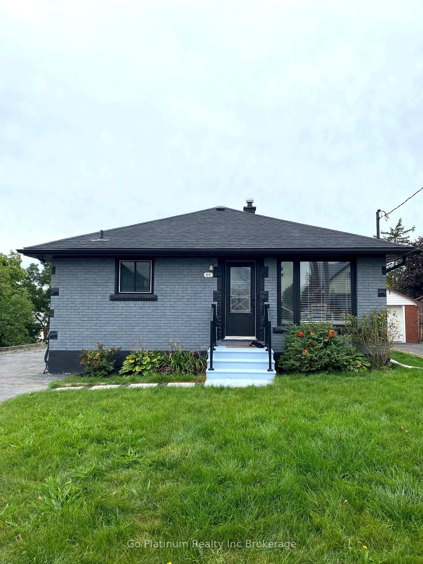 69-clarke-street-n-woodstock-ontario-x13848966