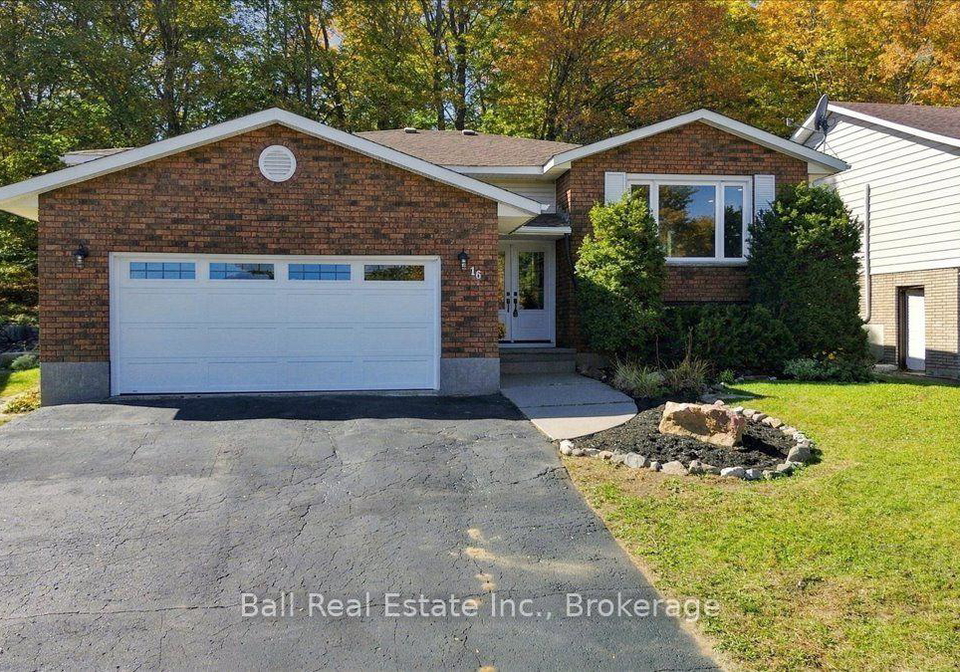 16-maple-street-bancroft-ontario-x13849090