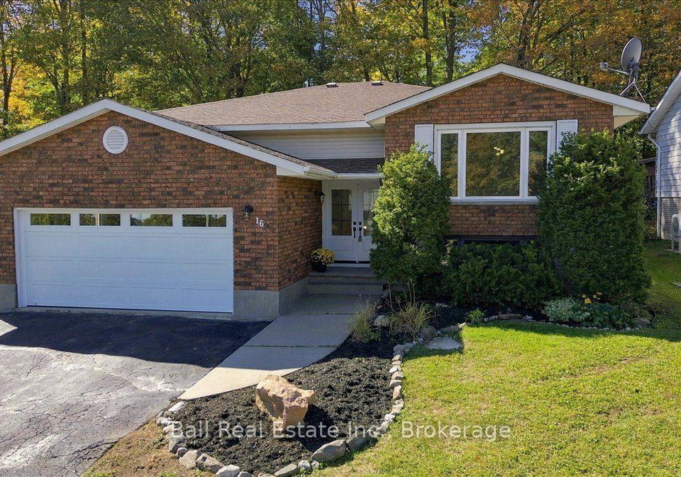 16-maple-street-bancroft-ontario-x13849090
