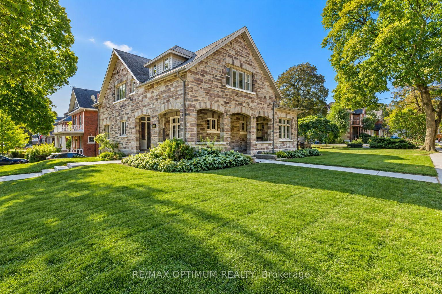 916-queenston-road-cambridge-ontario-x13849182