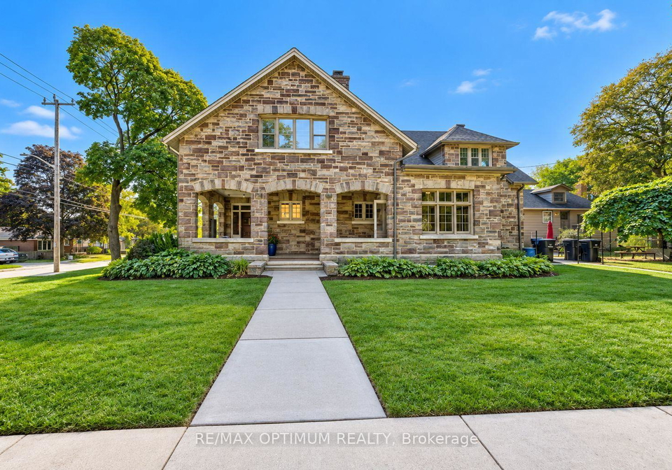916-queenston-road-cambridge-ontario-x13849182