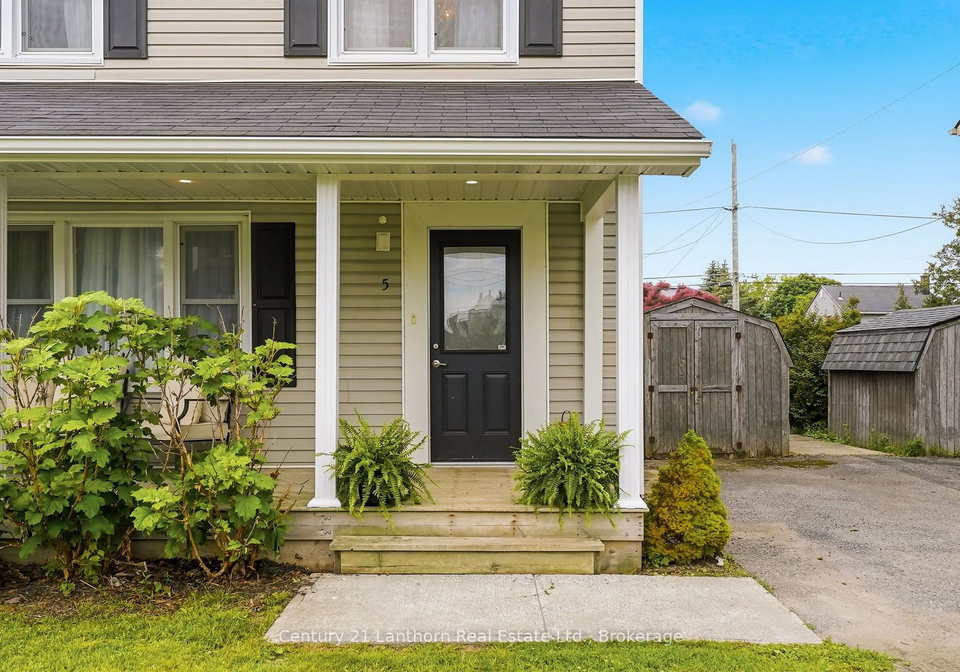 5-diverbelt-drive-prince-edward-county-ontario-x13849242