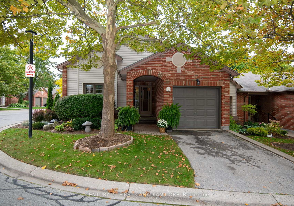1100-byron-baseline-road-london-south-ontario-x13849332