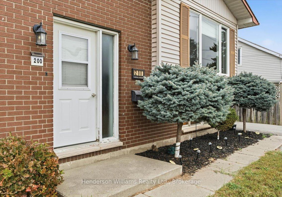 200-college-street-e-belleville-ontario-x13849470