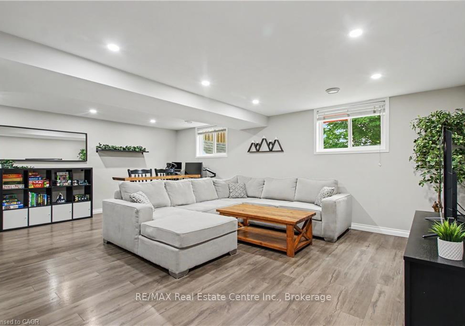 484b-red-fox-road-waterloo-ontario-x13849660