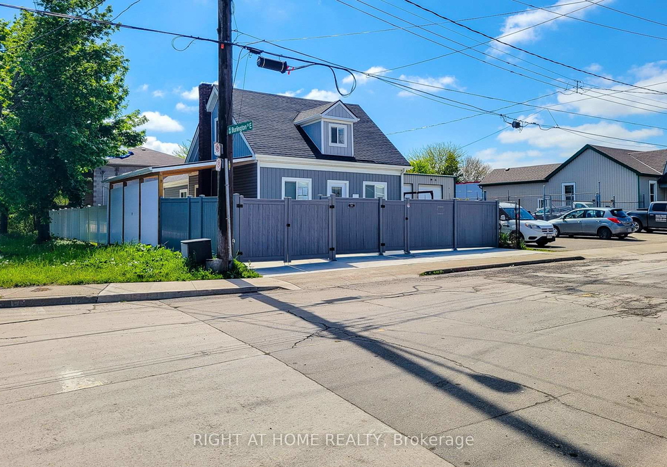 78-hillyard-street-e-hamilton-ontario-x13849830