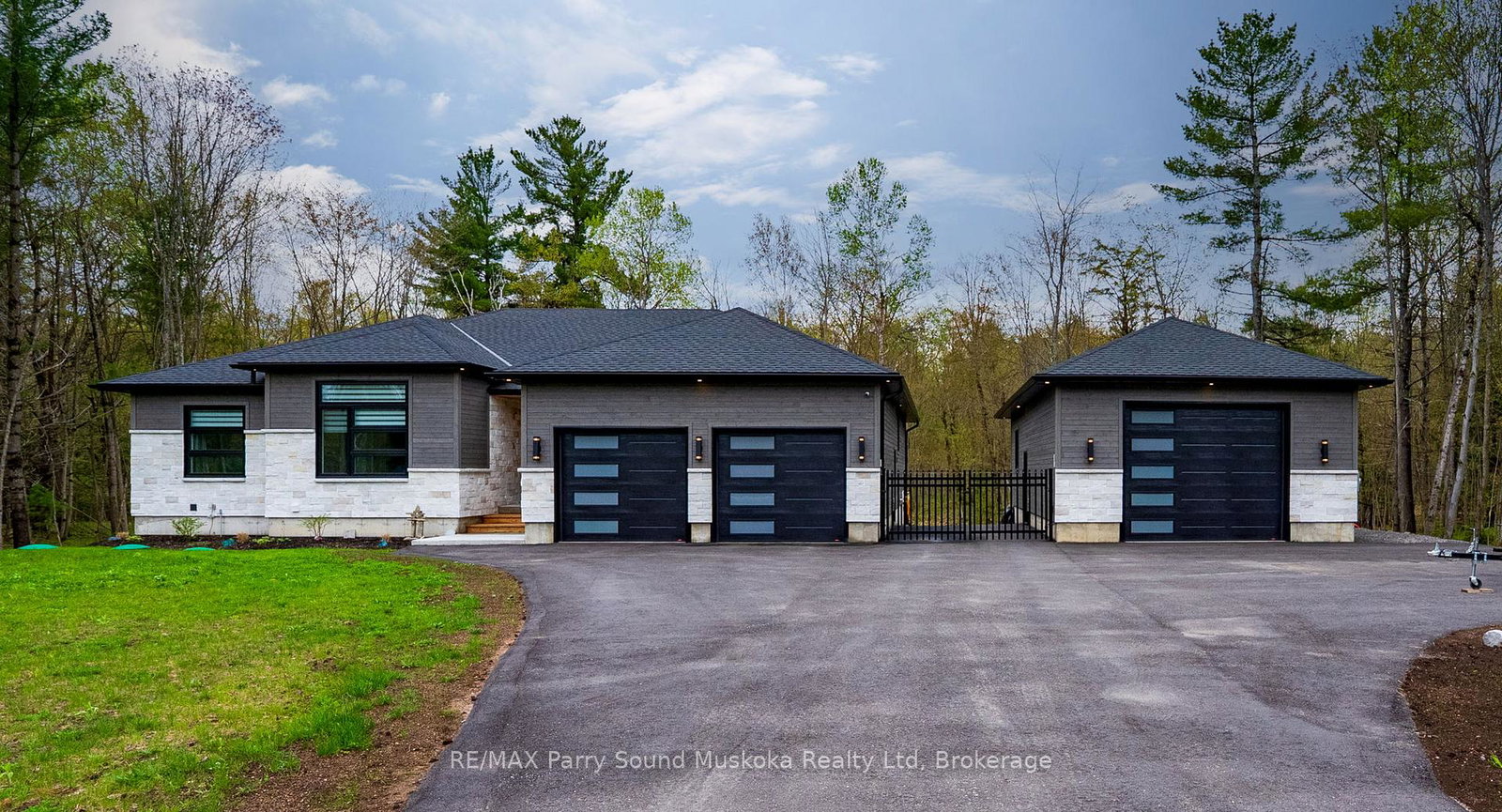 270-nobel-road-mcdougall-ontario-x13849922