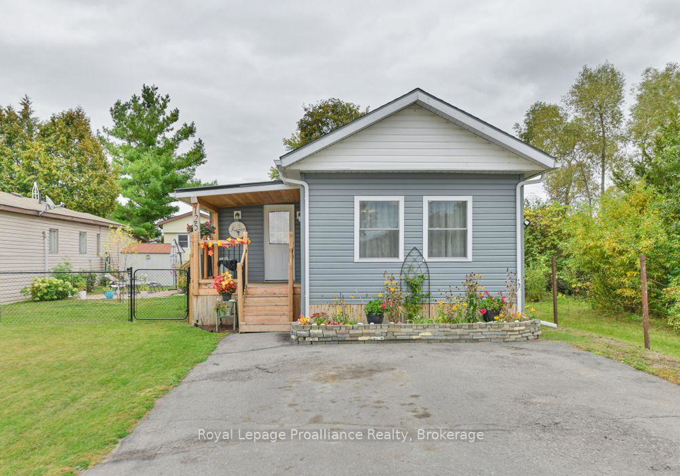 529-old-highway-2-quinte-west-ontario-x13850188