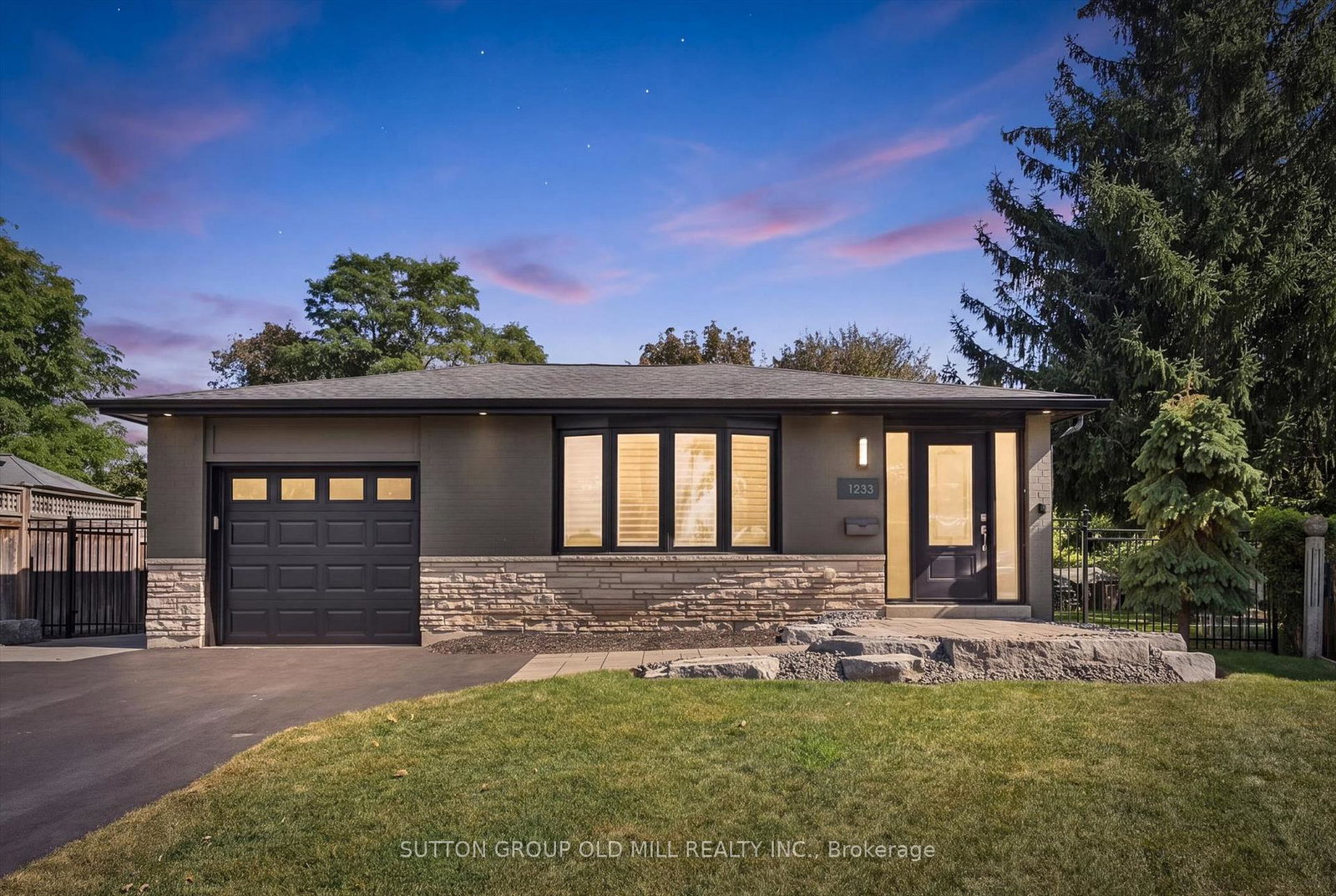 1233-michael-crescent-cambridge-ontario-x13850528