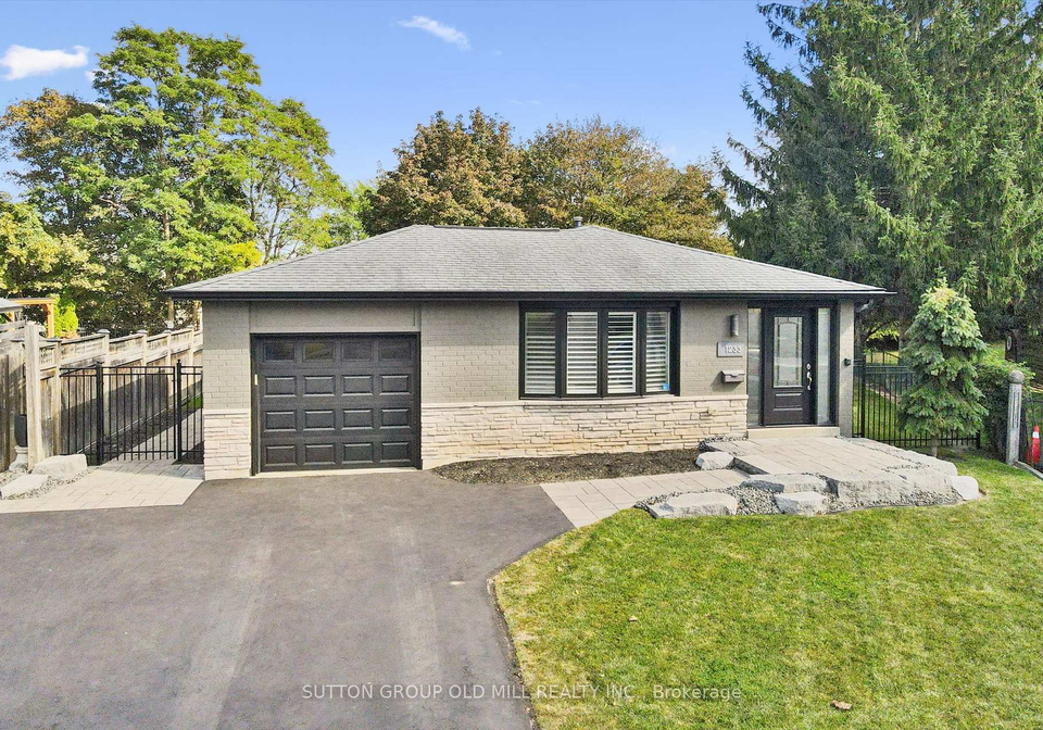 1233-michael-crescent-cambridge-ontario-x13850528