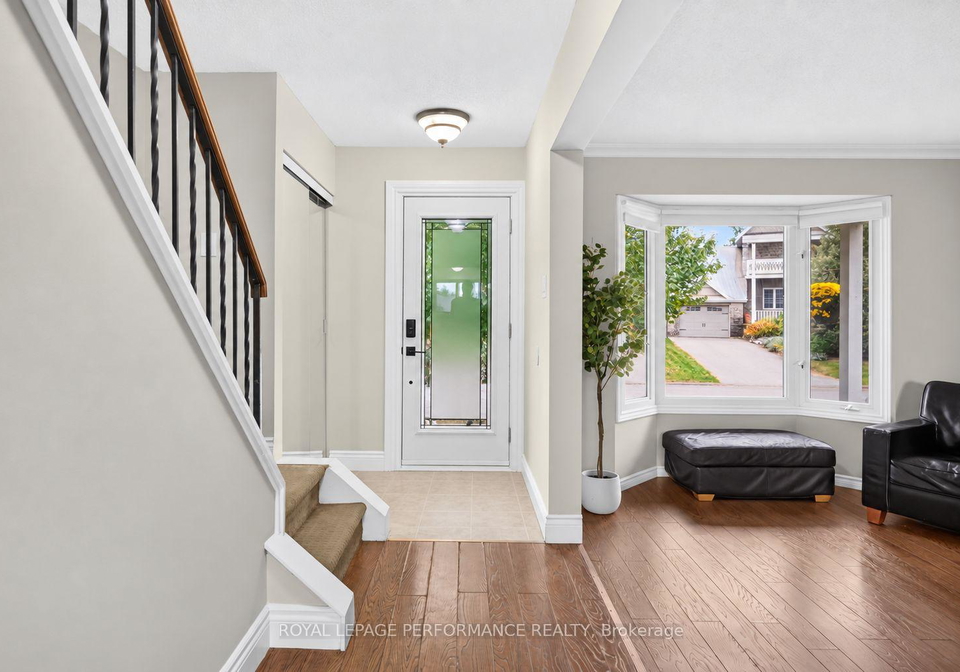 38-naismith-crescent-kanata-ontario-x13850584