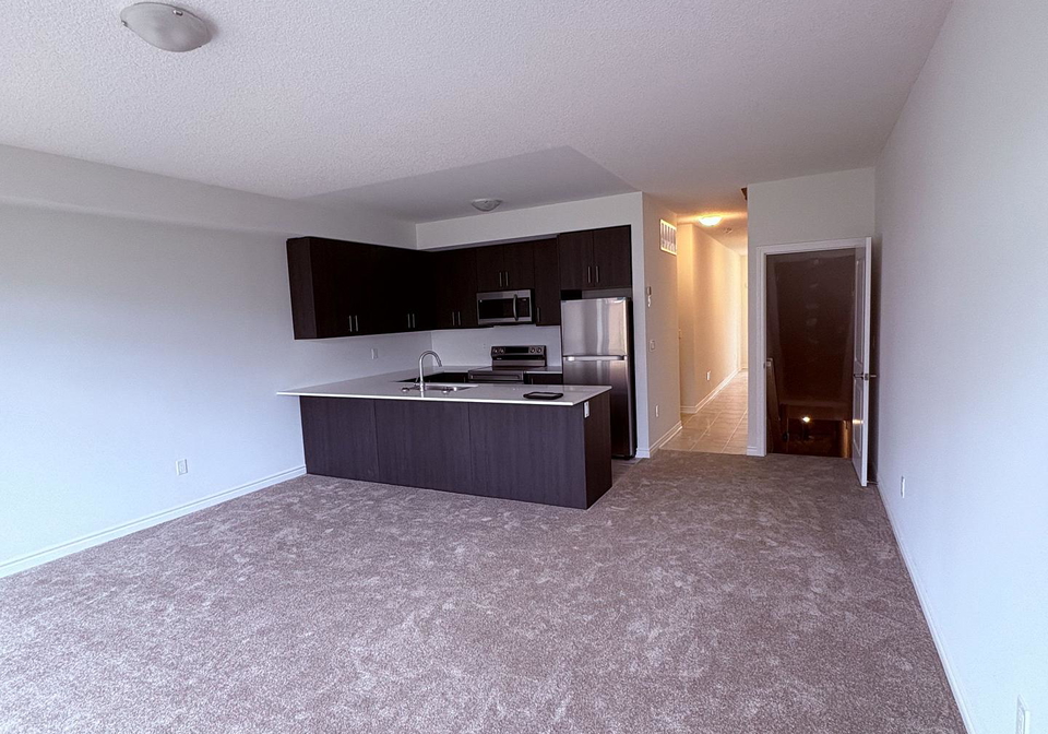8-elite-crescent-haldimand-ontario-x13850618