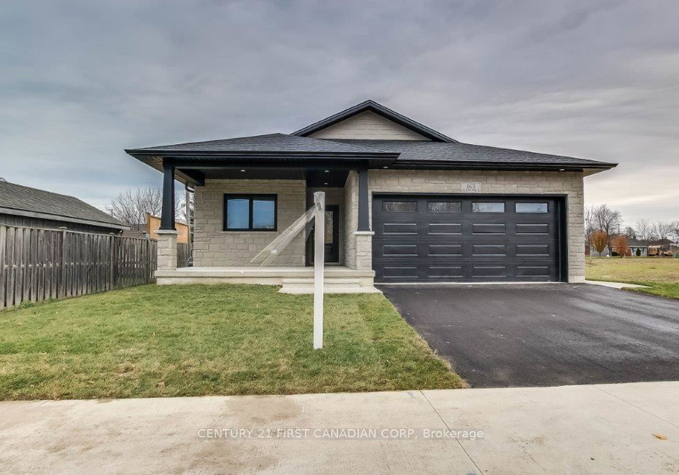 163-elgin-avenue-e-goderich-ontario-x13850640