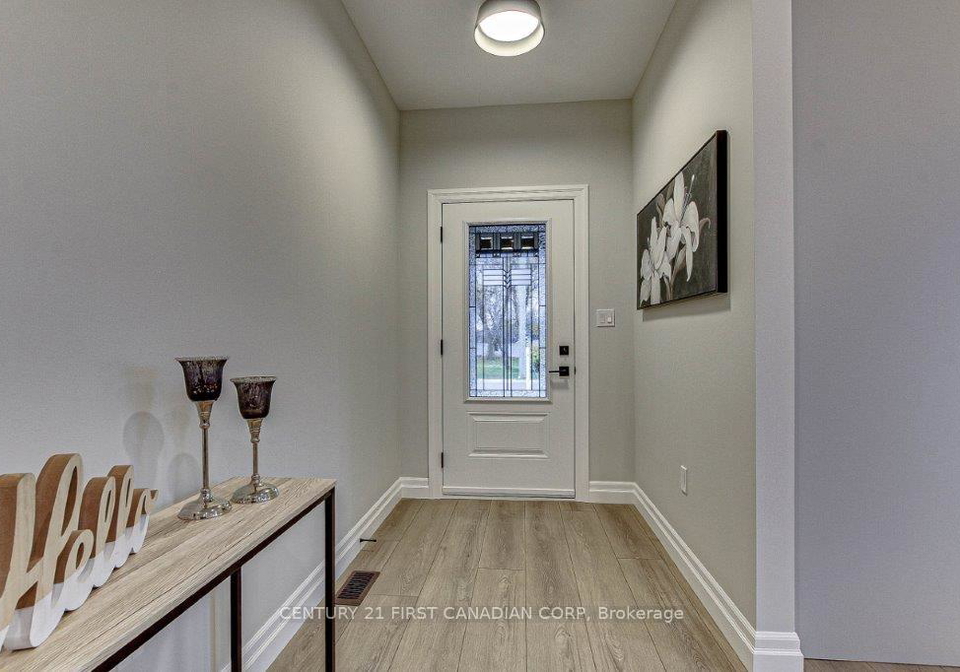 163-elgin-avenue-e-goderich-ontario-x13850640