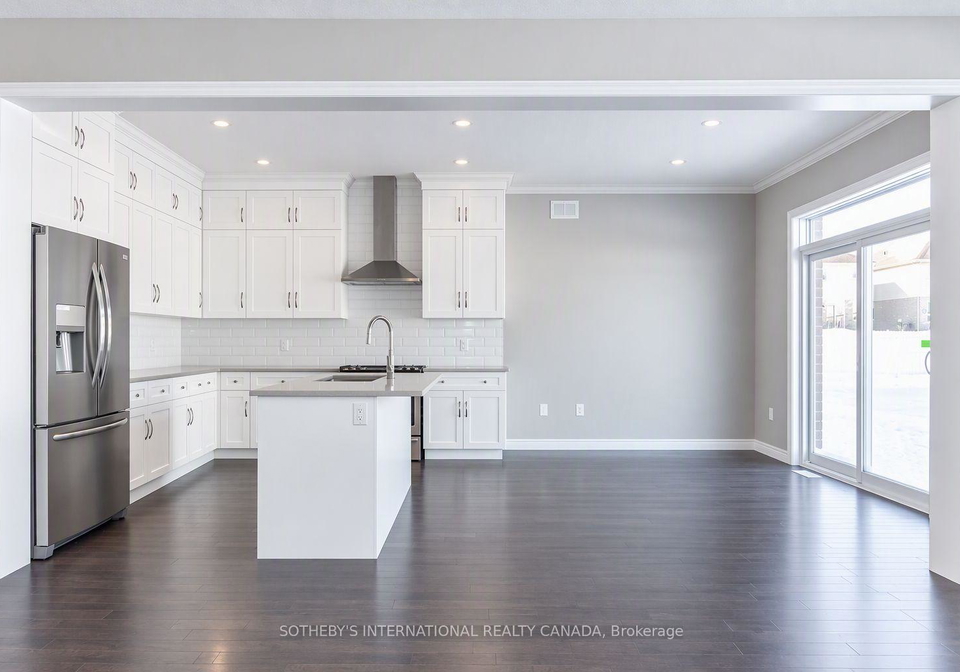 529-anton-crescent-kitchener-ontario-x13850646