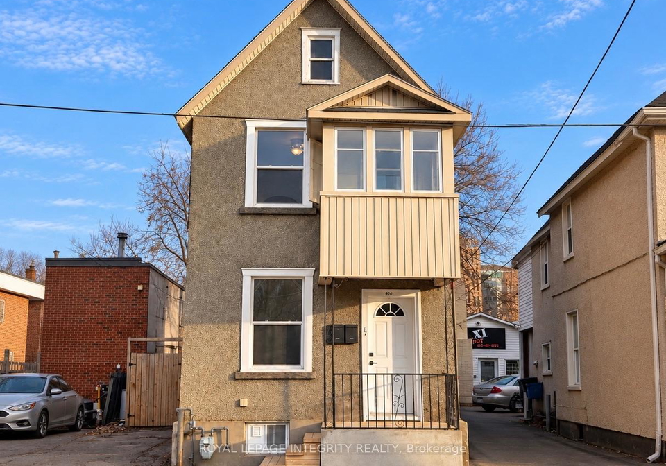 920-gladstone-avenue-ottawa-ontario-x13850850