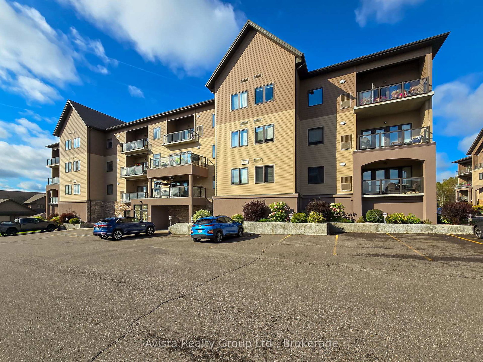 200-oasis-lane-thunder-bay-ontario-x13851200