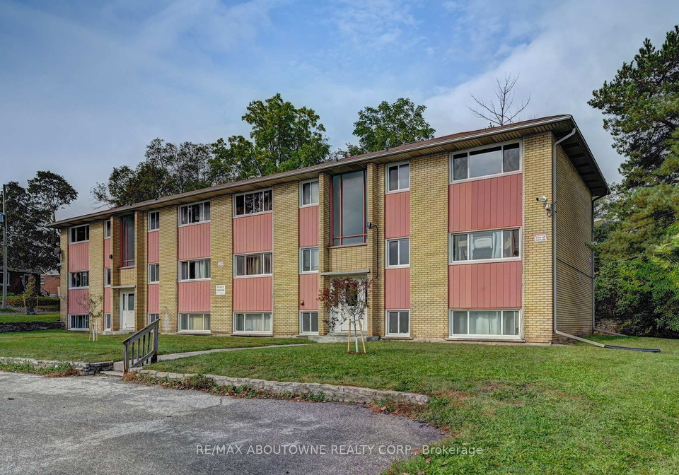 280-sydney-street-s-kitchener-ontario-x13851214