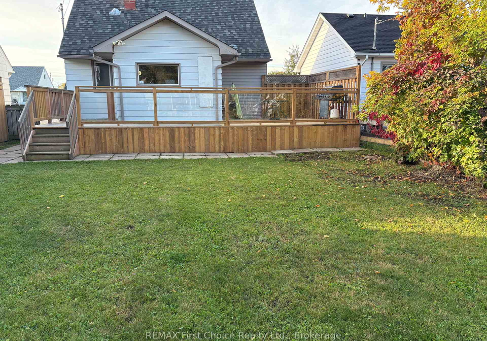 275-christina-street-w-thunder-bay-ontario-x13851258