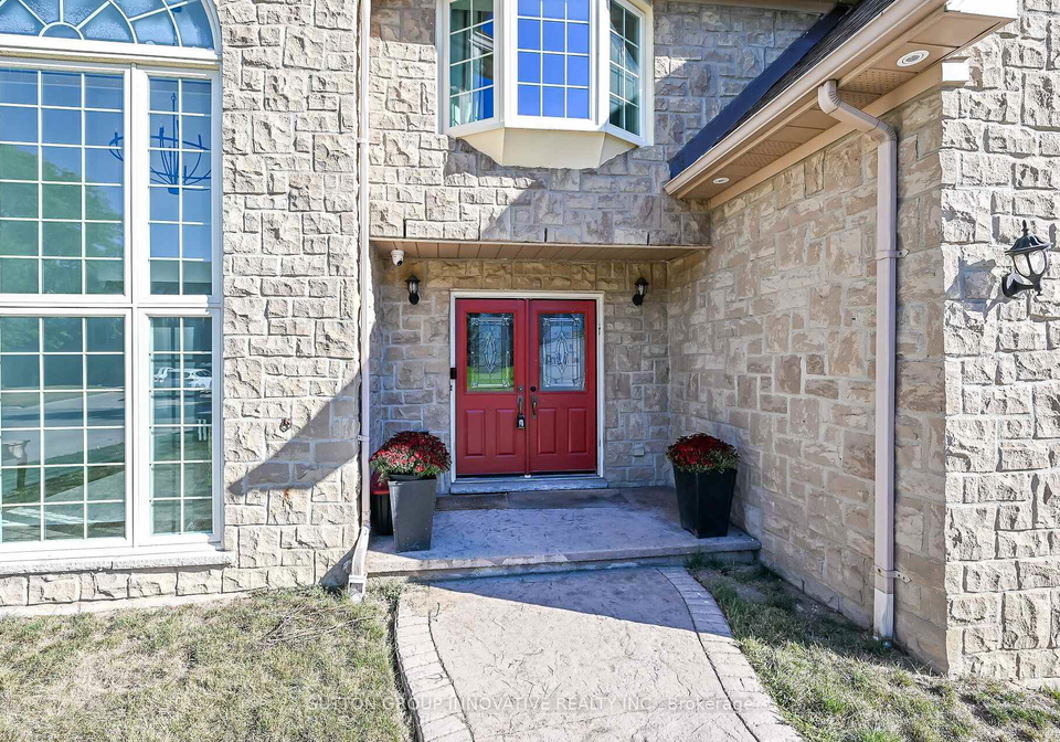 196-bluebell-crescent-hamilton-ontario-x13851300