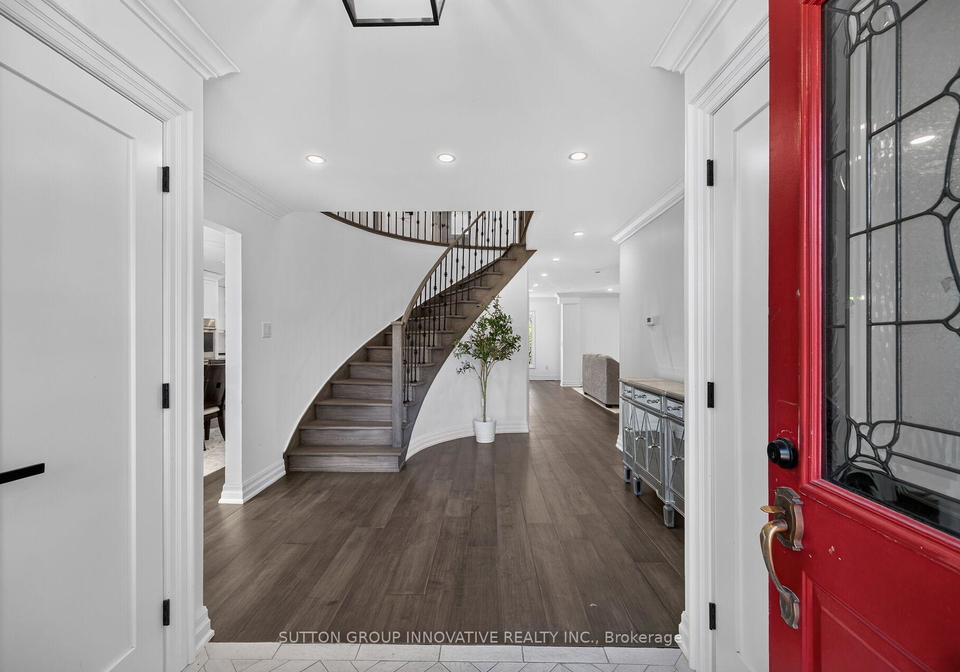 196-bluebell-crescent-hamilton-ontario-x13851300