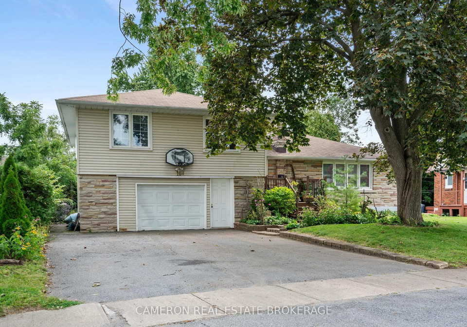 16-kent-crescent-south-stormont-ontario-x13851308