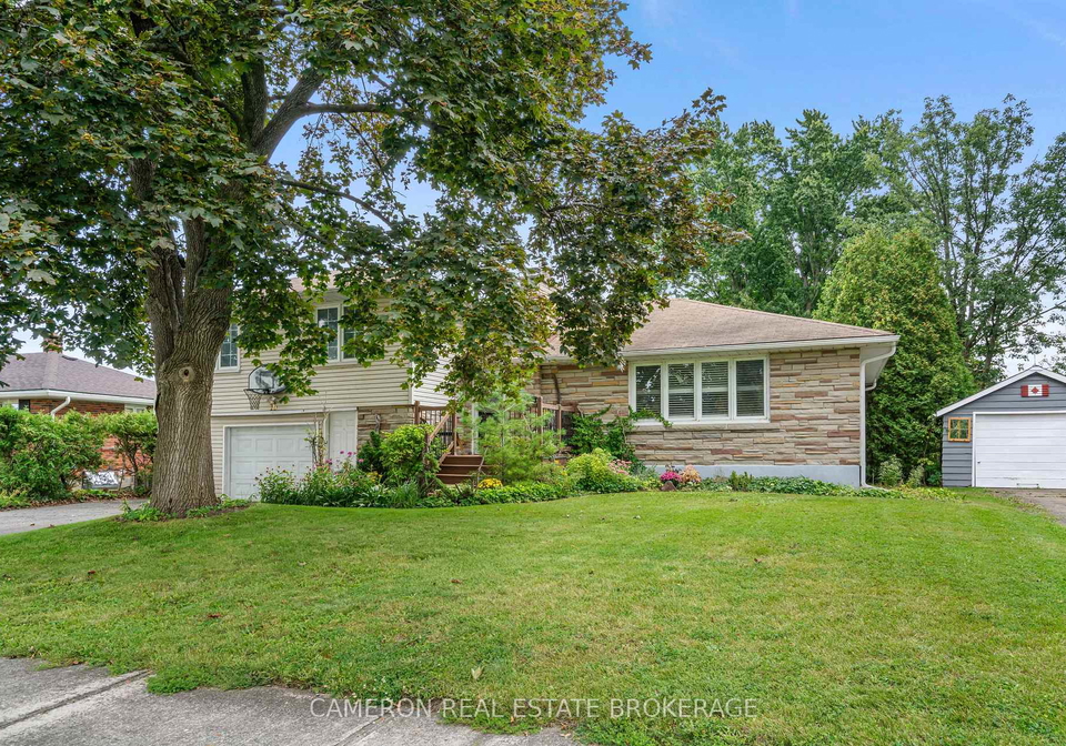16-kent-crescent-south-stormont-ontario-x13851308